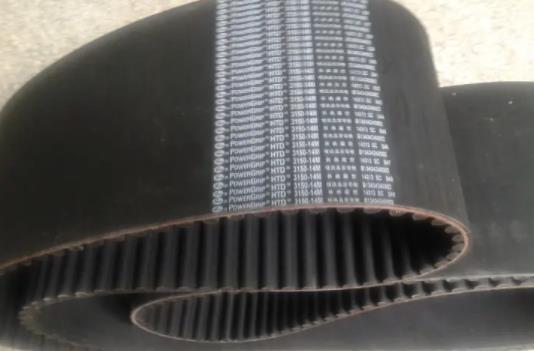 同步帶綜合了其它傳動各自的優點